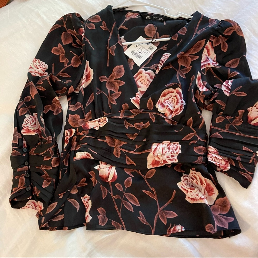 Zara Structured passed shoulder Top
